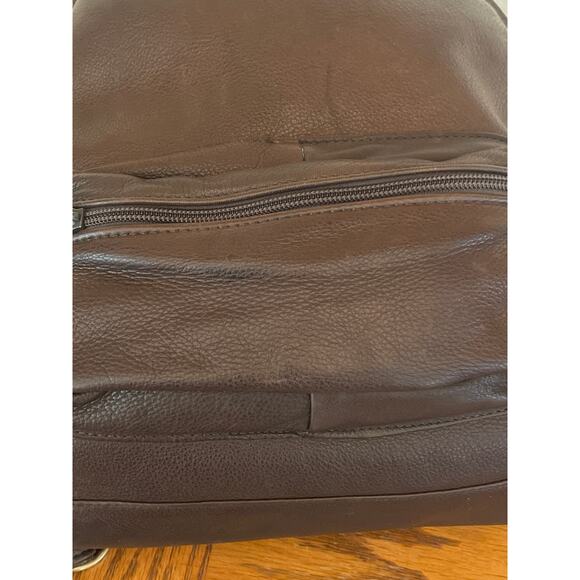 Vintage Victoria Leather Co. Brown leather backpack. main image 4